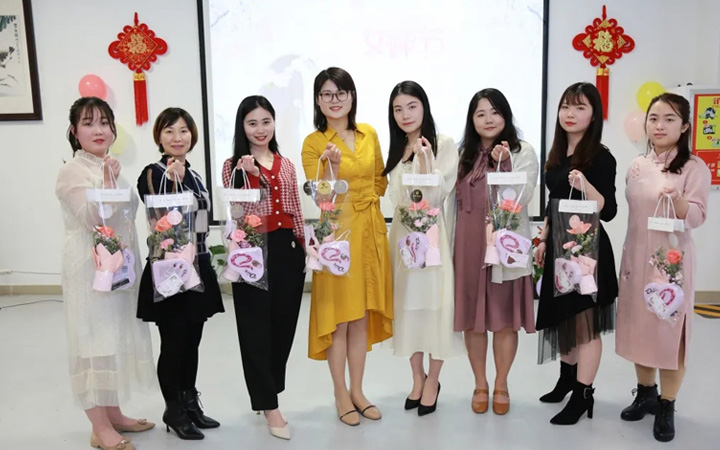致敬402cc永利登录主页女神：愿您所期皆所念，所念皆如愿！