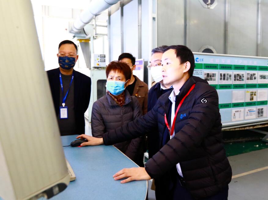 安徽省纺织行业协会到402cc永利登录主页科技调研走访