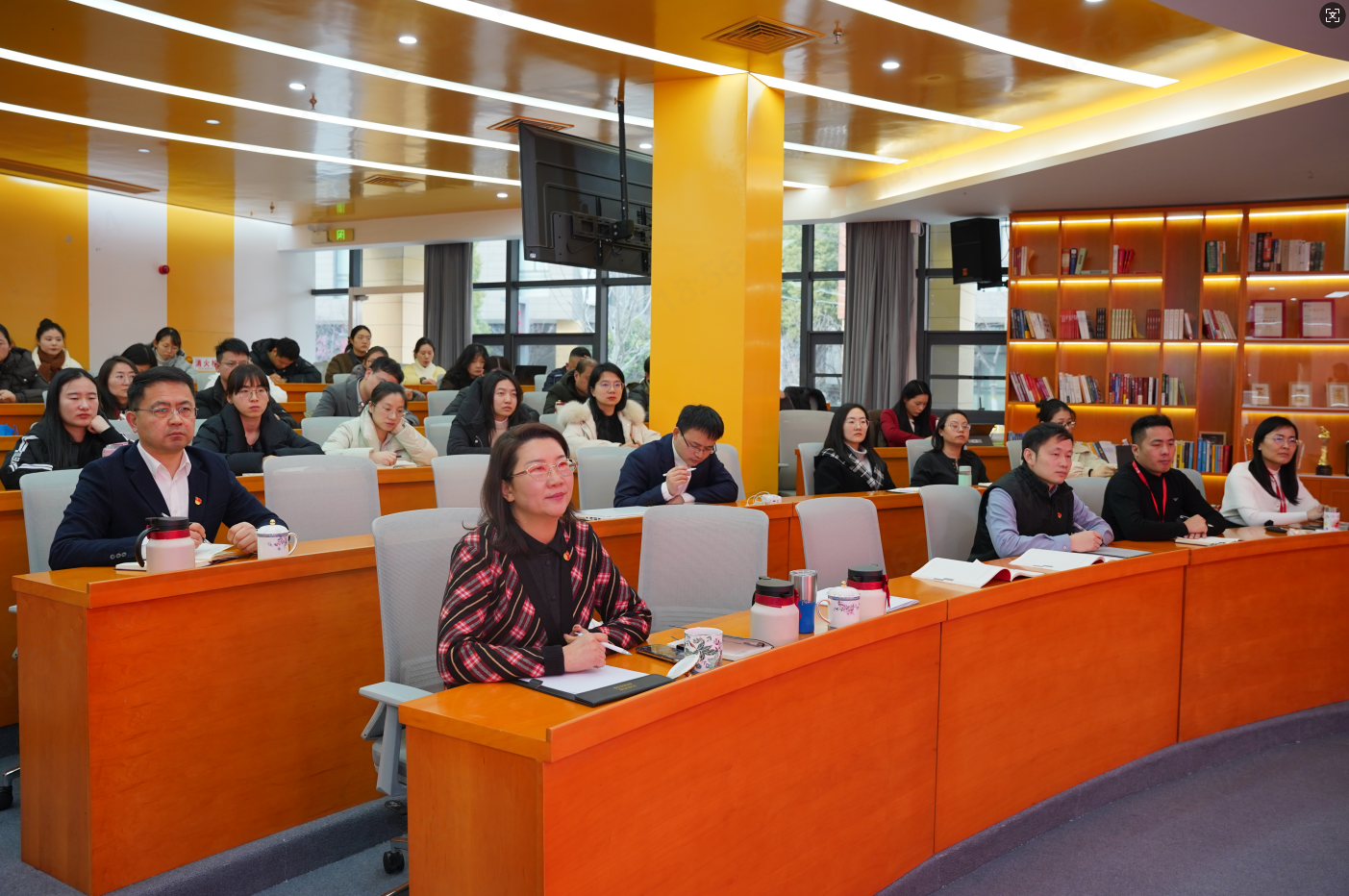 学思践悟强党性 党建引领促工建&mdash;&mdash;402cc永利登录主页科技党委开展书记上党课活动